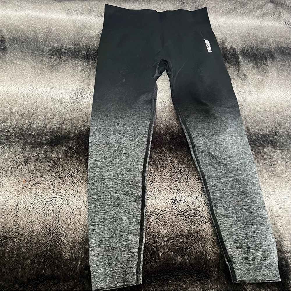 Black Ombre Gym Shark Leggings